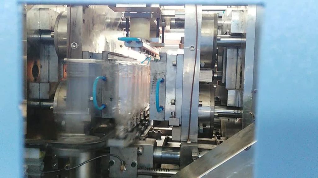 PET Plastic Bottle Blow Molding Machine 6000 Bottles Per Hour (200ml to 2000ml bottle) 8 BM A6 6000BPH Bottle Making Machine Blow Molding Machine 00 03 16